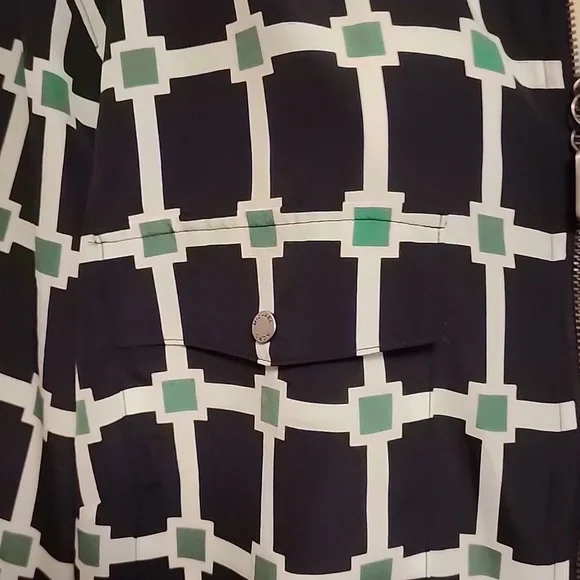 NWOT MICHAEL KORS FULL ZIP BLOUSE Unique Print - Picture 2 of 12